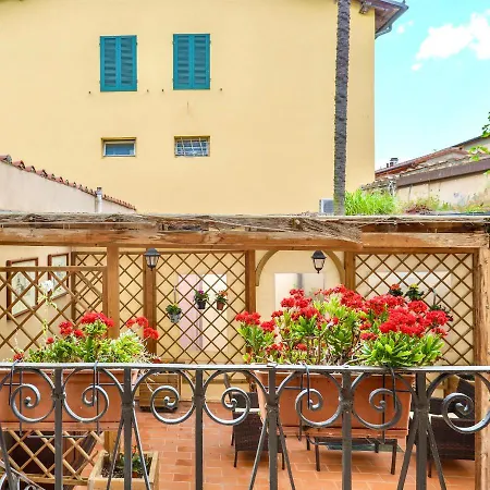 ゲストハウス Antica Residenza Santa Chiara -city Center