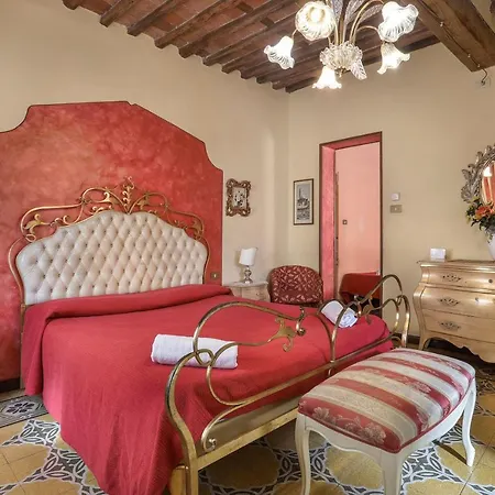 Antica Residenza Santa Chiara -city Center ルッカ