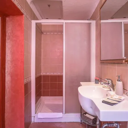 ゲストハウス Antica Residenza Santa Chiara -city Center