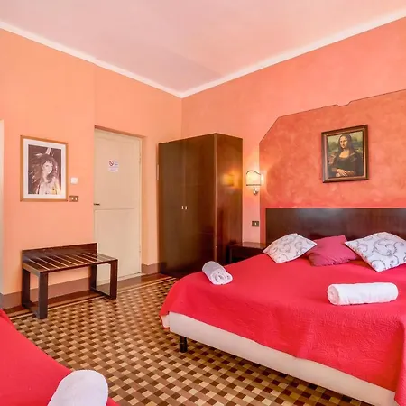 Antica Residenza Santa Chiara -city Center 3* ルッカ