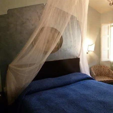 Antica Residenza Santa Chiara -city Center 3* ルッカ