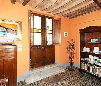 Antica Residenza Santa Chiara -city Center